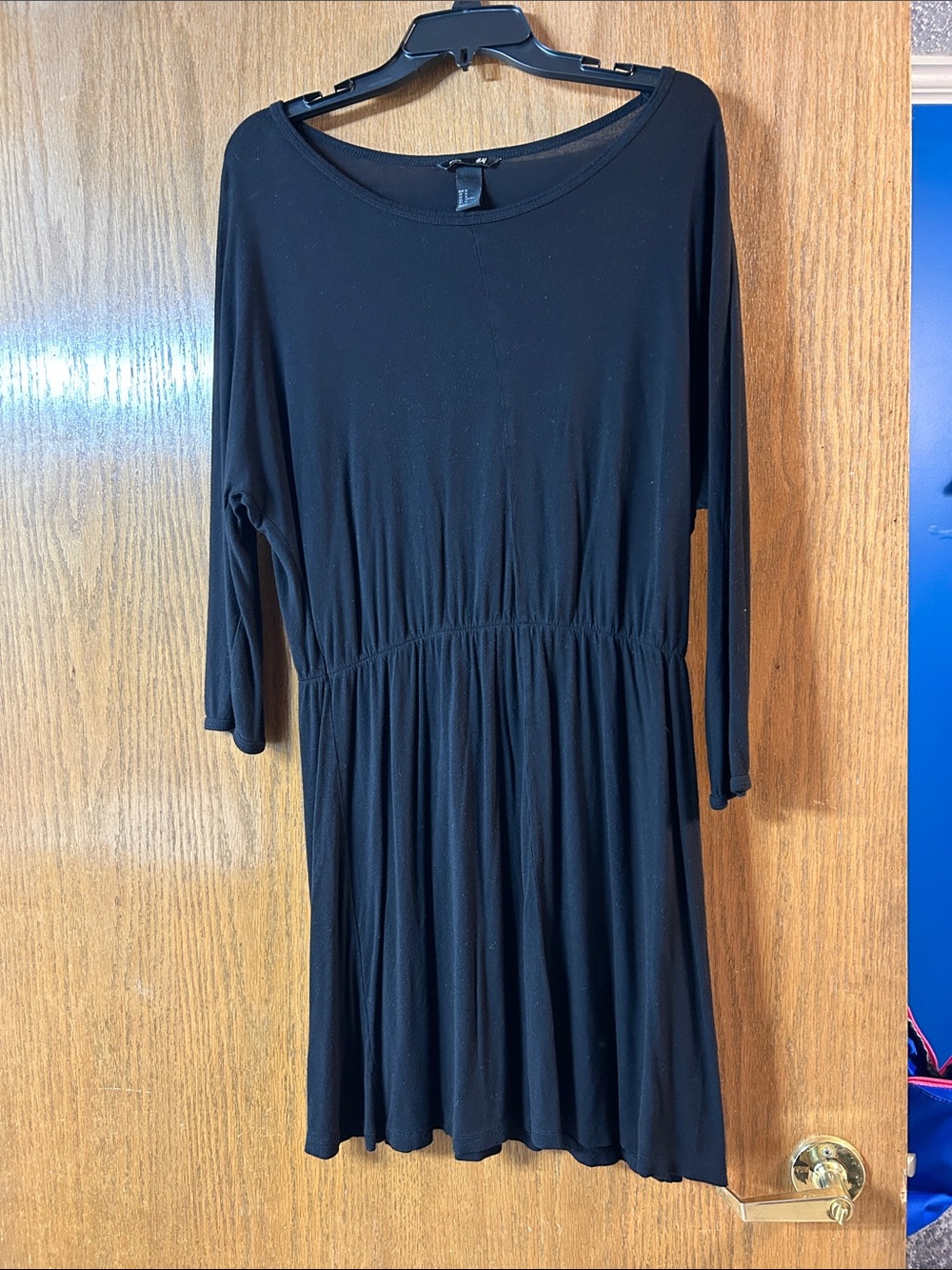 Basic H&M Medium Black Long-Sleeve Gathered Waist Dress